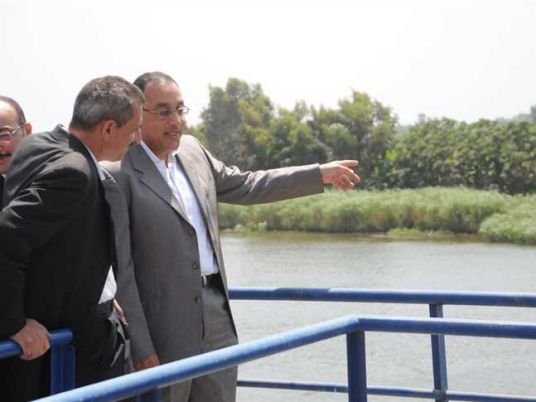 PM reviews executive situation of ongoing projects in Qalyubia
